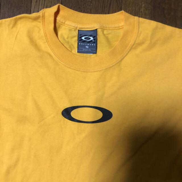 Oakley(オークリー)の美品　アメリカ製　オークリー　OAKLEY Tシャツ メンズのトップス(Tシャツ/カットソー(半袖/袖なし))の商品写真