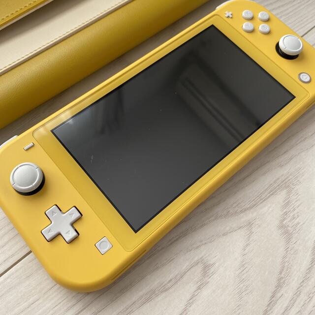 Nintendo Switchライト《イエロー》保証あり