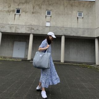 ザラ(ZARA)の【新品】ザラ☆エコバッグ☆Lサイズ(エコバッグ)