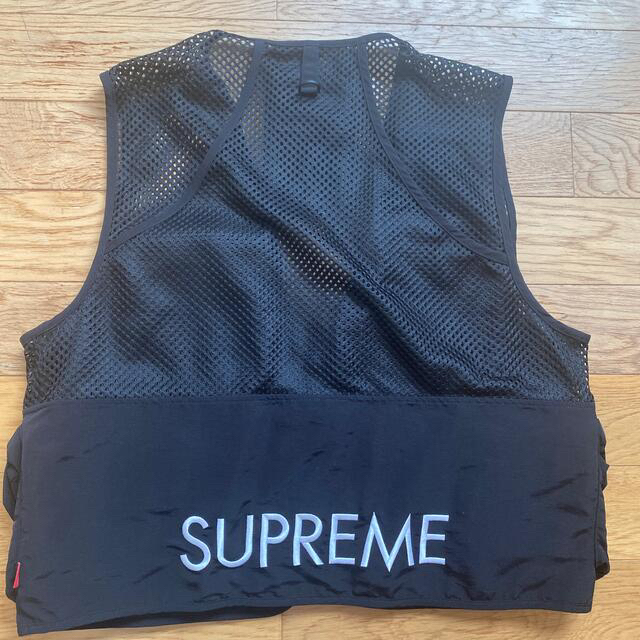 Supreme(シュプリーム)のsupreme the north face vest S メンズのトップス(ベスト)の商品写真