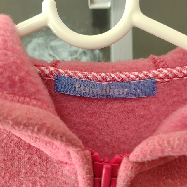 familiar(ファミリア)のファミリア　コート 女の子　サイズ：100cm キッズ/ベビー/マタニティのキッズ服女の子用(90cm~)(コート)の商品写真