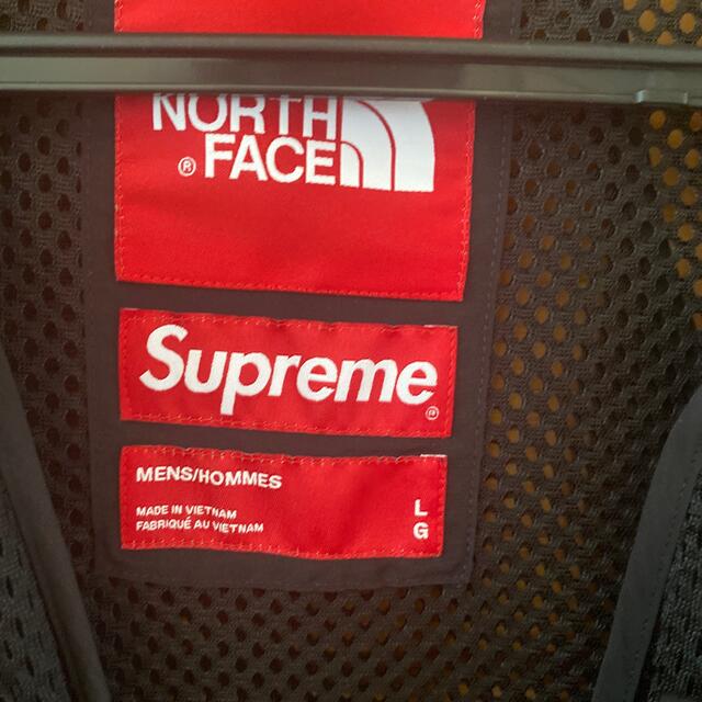 Supreme(シュプリーム)のsupreme the north face cargo vest l メンズのトップス(ベスト)の商品写真