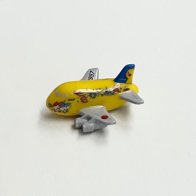 ANA(全日本空輸)(エーエヌエー(ゼンニッポンクウユ))のANA ピカチュウジャンボ　マグネット エンタメ/ホビーのおもちゃ/ぬいぐるみ(その他)の商品写真