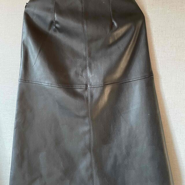 H&M(エイチアンドエム)のフェイクレザータイトスカート レディースのスカート(ひざ丈スカート)の商品写真