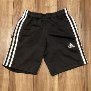 アディダス(adidas)の専用　adidas アディダス  ハーフパンツ　150cm(パンツ/スパッツ)