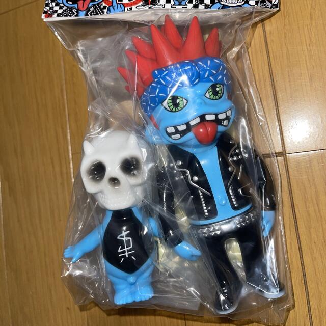 当選品！Blackbooktoy PUNK ROCK BOY&BABY スケボ付