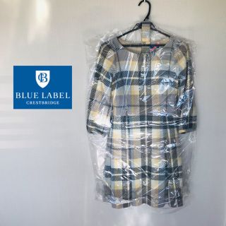 BURBERRY BLUE LABEL(ひざ丈ワンピース ・ イエロー/黄色系)の BURBERRY BLUE LABEL(ひざ丈ワンピース ・ イエロー/黄色系)の
