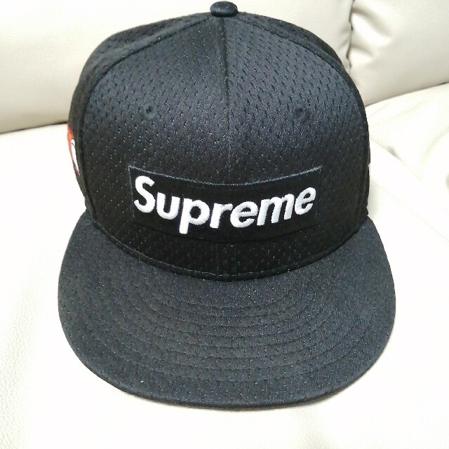 Supreme - Supreme NEW ERA ボックスロゴ メッシュ ベースボールキャップ 黒の通販 by 値段交渉大歓迎!|シュプリーム ならラクマ Supreme - Supreme NEW ERA ボックスロゴ メッシュ ベースボールキャップ 黒の通販 by 値段交渉大歓迎!|シュプリーム ならラクマ