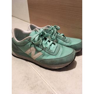 ニューバランス(New Balance)のNBライトグリーンスニーカー(スニーカー)