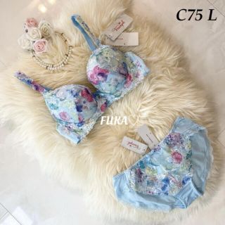 トリンプ(Triumph)のC75♤トリンプ AC007 ブラ&ショーツ セット 花柄 水色(ブラ&ショーツセット)