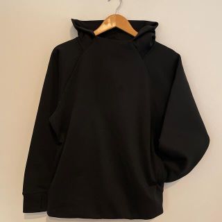 ヘリーハンセン(HELLY HANSEN)のヘリーハンセン　パーカー　M クロ(パーカー)