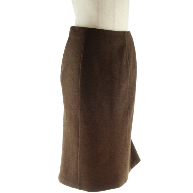 Gloverall(グローバーオール)のクロエ 茶 レディース スカート レディースのスカート(ひざ丈スカート)の商品写真