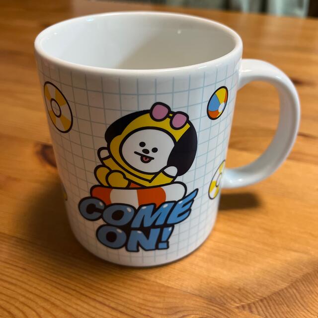 防弾少年団(BTS)(ボウダンショウネンダン)のBT21 チミー マグカップ エンタメ/ホビーのタレントグッズ(アイドルグッズ)の商品写真