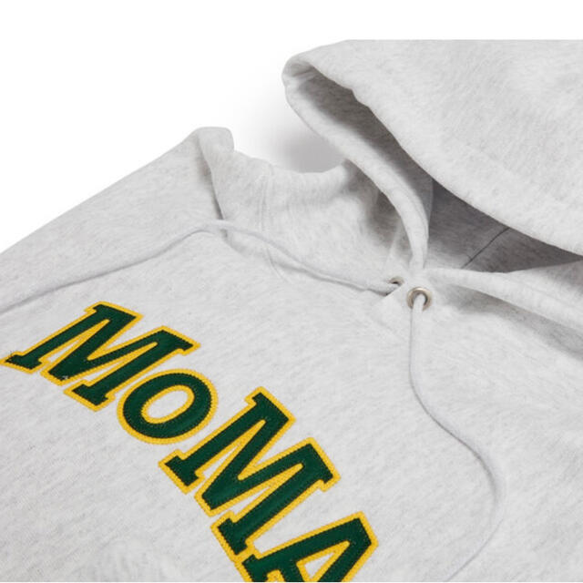 MOMA(モマ)の【Lサイズ】 海外限定 MOMA × champion パーカー シルバーグレー メンズのトップス(パーカー)の商品写真