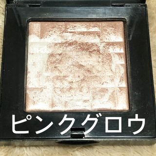 ボビイブラウン(BOBBI BROWN)のBOBBI BROWN ピンクグロウ　ハイライティングパウダー　ボビイブラウン(フェイスカラー)