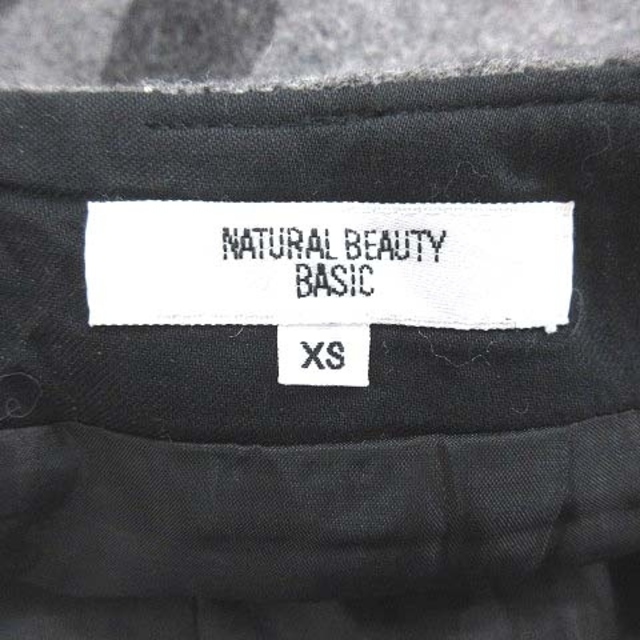 NATURAL BEAUTY BASIC(ナチュラルビューティーベーシック)のナチュラルビューティーベーシック 台形スカート ミニ 起毛 XS グレー 黒 レディースのスカート(ミニスカート)の商品写真