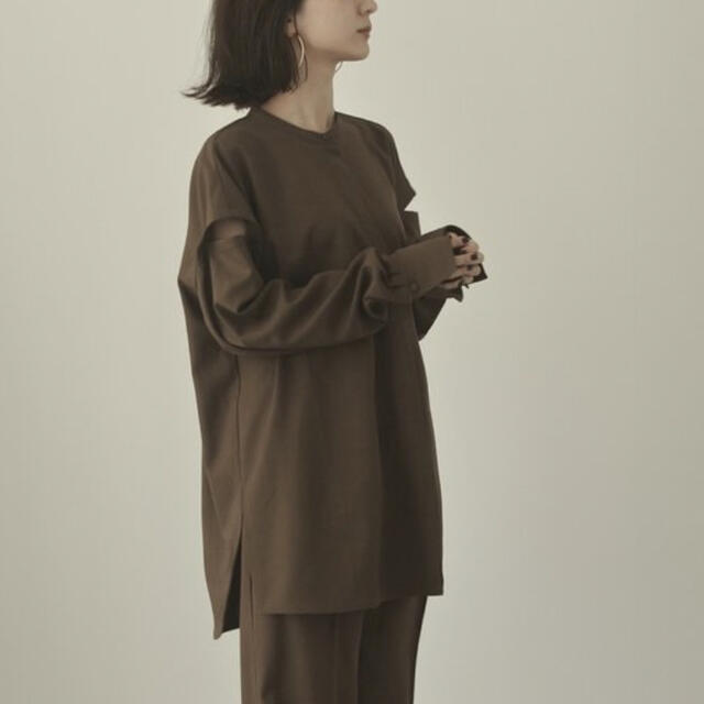 TODAYFUL(トゥデイフル)の【最終値下】louren shoulder cut over blouse 新品 レディースのトップス(シャツ/ブラウス(長袖/七分))の商品写真