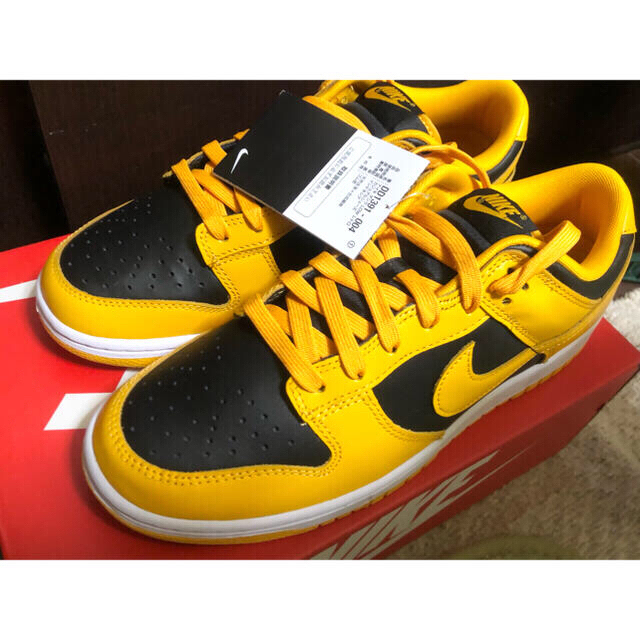 nike dunk low championship goldenrod