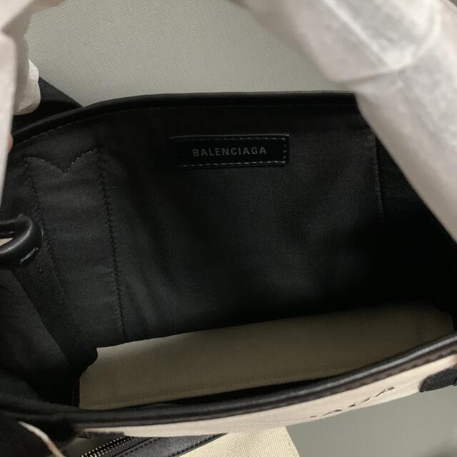 Balenciaga(バレンシアガ)のバレンシアガ　トートバッグS ☆新品☆ レディースのバッグ(トートバッグ)の商品写真