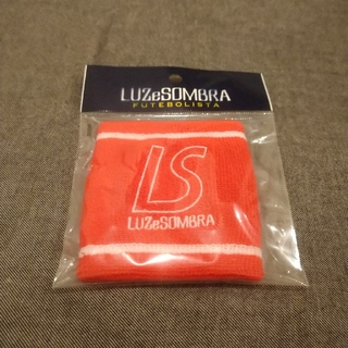 LUZ - （新品未開封）ルースイソンブラ リストバンド
