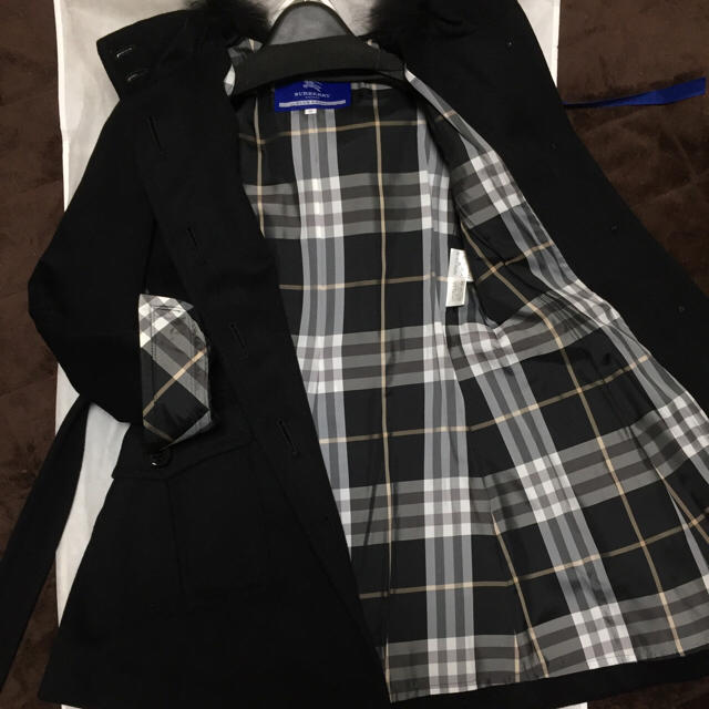 BURBERRY(バーバリー)のバーバリーブルーレーベル ウールコート 38 ダッフルクレストブリッジ ダウン レディースのジャケット/アウター(その他)の商品写真