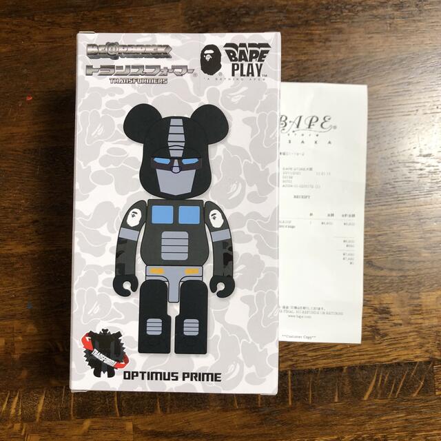 A BATHING APE(アベイシングエイプ)のBAPE BE@RBRICK TRANSFORMER トラスフォーマー エンタメ/ホビーのおもちゃ/ぬいぐるみ(模型/プラモデル)の商品写真