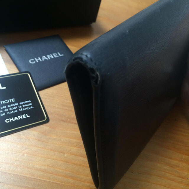 CHANEL(シャネル)のシャネル 長財布 カメリアブラック レディースのファッション小物(財布)の商品写真