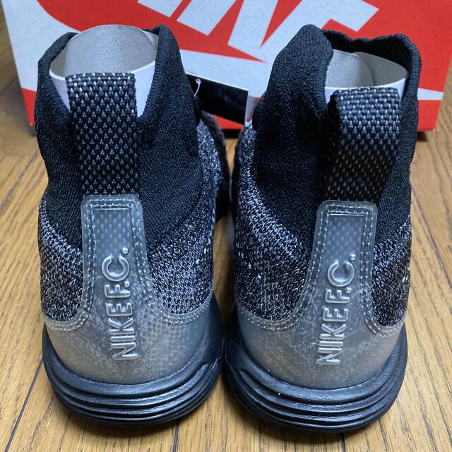 NIKE(ナイキ)のNIKE LUNAR MAGISTA Ⅱ FK FC 27.5cm 新品 スポーツ/アウトドアのサッカー/フットサル(シューズ)の商品写真