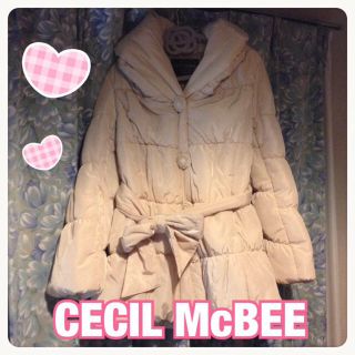 セシルマクビー(CECIL McBEE)のセシルマクビー♡ピンクベージュダウン(ダウンジャケット)