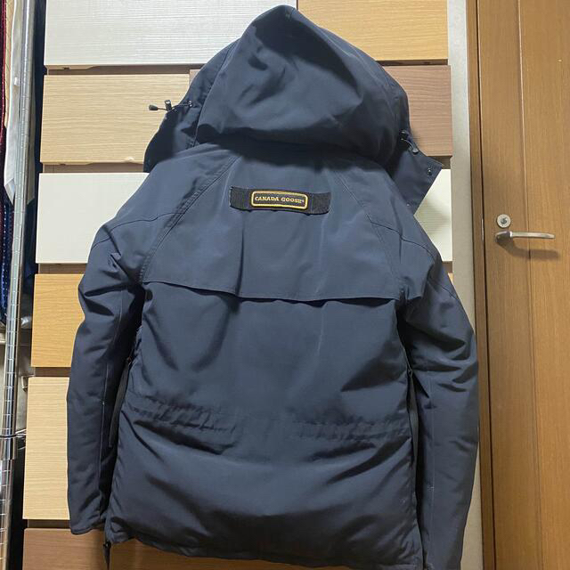 CANADA GOOSE(カナダグース)の週末限定値下げ　カナダグース　カムループス　美品 メンズのジャケット/アウター(ダウンジャケット)の商品写真