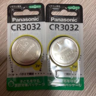 パナソニック(Panasonic)のパナソニック リチウム電池 CR3032(1コ入)×２個(その他)