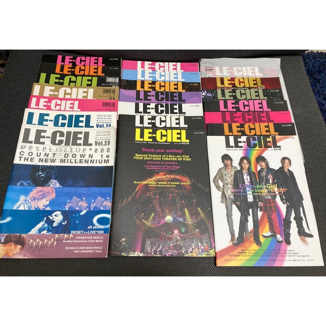 L'Arc〜en〜Ciel 会報 21冊セット おまけ付き  エンタメ/ホビーのタレントグッズ(ミュージシャン)の商品写真