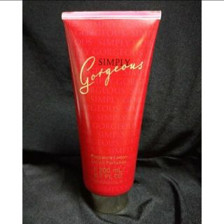 ヴィクトリアズシークレット(Victoria's Secret)のヴィクトリアシークレット SIMPLY　GORGEOUS　ボディーローション(ボディローション/ミルク)