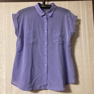 ジーユー(GU)の紫　半袖　ブラウス　(シャツ/ブラウス(半袖/袖なし))