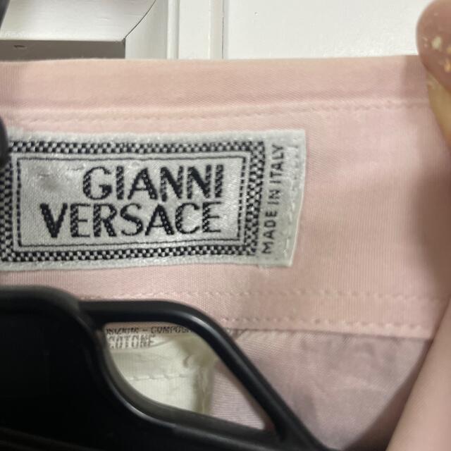 Gianni Versace(ジャンニヴェルサーチ)のベルサーチ　ドレスシャツ メンズのトップス(シャツ)の商品写真