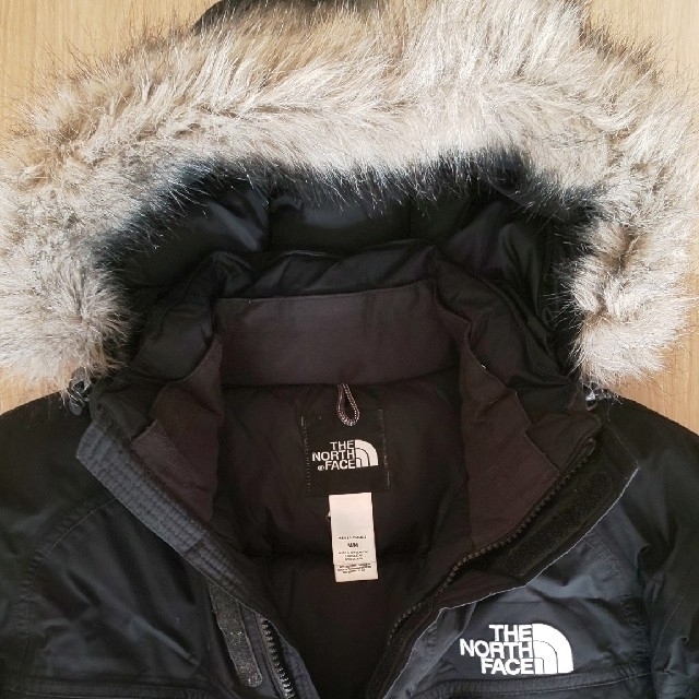 THE NORTH FACE(ザノースフェイス)のTHE NORTH FACE マクマードパーカーブラック メンズのジャケット/アウター(ダウンジャケット)の商品写真