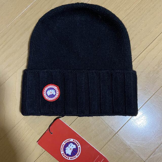 CANADA GOOSE(カナダグース)のジャイ子様専用　カナダグース　ニット帽 レディースの帽子(ニット帽/ビーニー)の商品写真