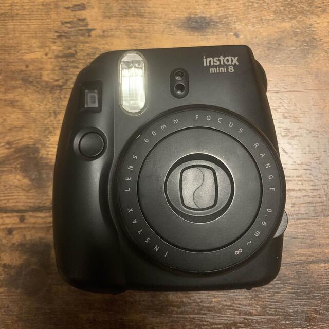 富士フイルム(フジフイルム)のチェキ　カメラ　intax mini  8  スマホ/家電/カメラのカメラ(その他)の商品写真