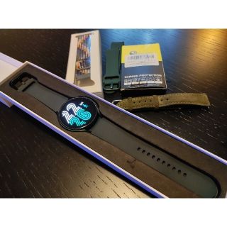 ギャラクシー(Galaxy)の美品 Galaxy Watch 4 44mm green 替えバンド等おまけ多数(腕時計(デジタル))