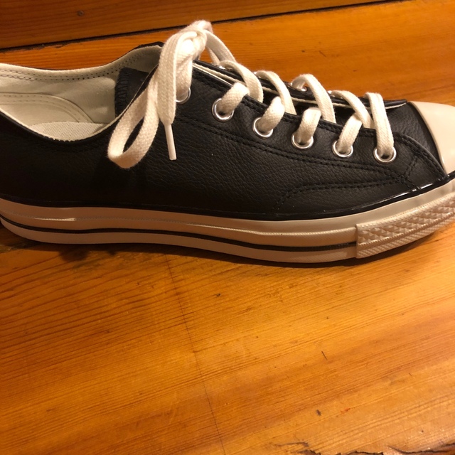 CONVERSE(コンバース)のコンバース CT70 チャックティラー　レザー　ロー　26cm メンズの靴/シューズ(スニーカー)の商品写真