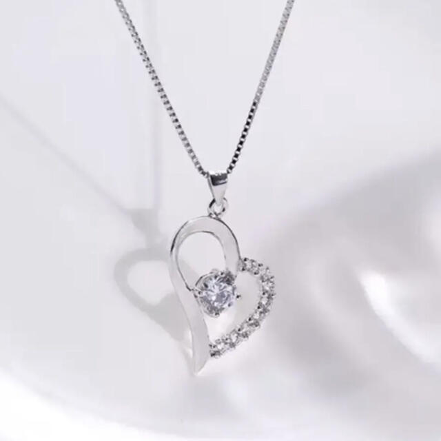 【ギフト推奨】❤️最高級ダイヤモンド(人工石) 18k刻印 医療用金属製　上品♡ 8