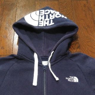 ザノースフェイス(THE NORTH FACE)のTHE NORTH FACE ノースフェイス　パーカー　ネイビー　L　レディース(パーカー)