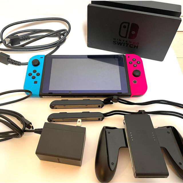 ゲームソフト/ゲーム機本体ニンテンドースイッチ 本体  美品