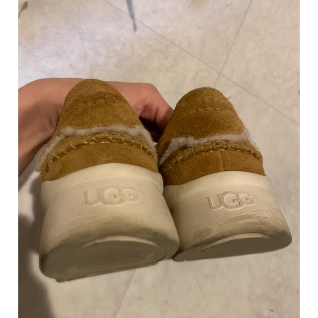 UGG(アグ)のUGG 靴 スニーカー レディースの靴/シューズ(スニーカー)の商品写真