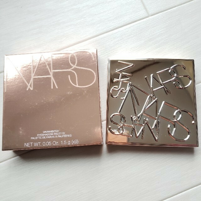 NARS(ナーズ)の[新品] NARS アンインヒビテッド アイシャドーパレット コスメ/美容のベースメイク/化粧品(アイシャドウ)の商品写真