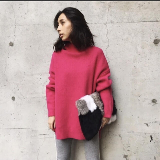 Ameri VINTAGE(アメリヴィンテージ)のameri vintage flat neck over knit レディースのトップス(ニット/セーター)の商品写真