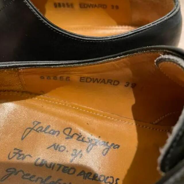 BEAUTY&YOUTH UNITED ARROWS(ビューティアンドユースユナイテッドアローズ)の美品　ジャランスリワヤ　プレーントゥ　39 メンズの靴/シューズ(ドレス/ビジネス)の商品写真