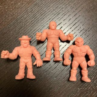 キン消し 肌色のフリマアイテム一覧 キン消し 肌色のフリマアイテム一覧