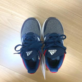 アディダス(adidas)の新品☆adidas キッズスニーカー　１７㎝　(スニーカー)