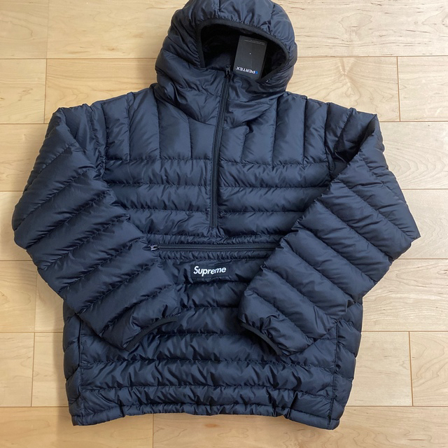 Supreme(シュプリーム)のMicro Down Half Zip Hooded Pullover メンズのジャケット/アウター(ダウンジャケット)の商品写真